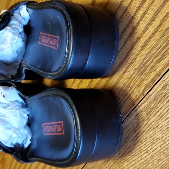 Harley Davidson Slide Sandals - Picture 4 of 8